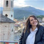 Sono disponibile a preparare gli studenti per i test di ingresso alle facoltà scientifiche. Sviluppo metodi di studio specifici ed esercizi pratici ed organizzati a seconda delle esigenze